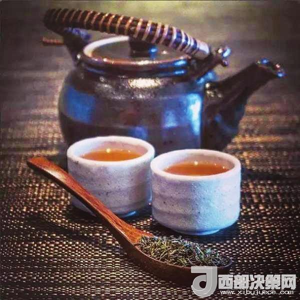 英國(guó)人愛紅茶蒙古流行奶茶味道各異的茶飲你喝過幾種【2】